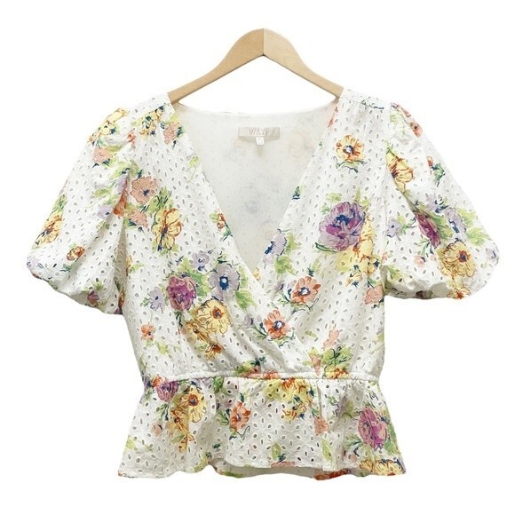 Wayf Top Floral Eyelet Wrap Front Puff Sleeve Cream Blouse Women’s Size Medium - Picture 2 of 10